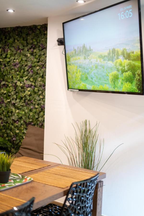 Capstay Jungle Centre Ville & Netflix Valenciennes Exterior foto